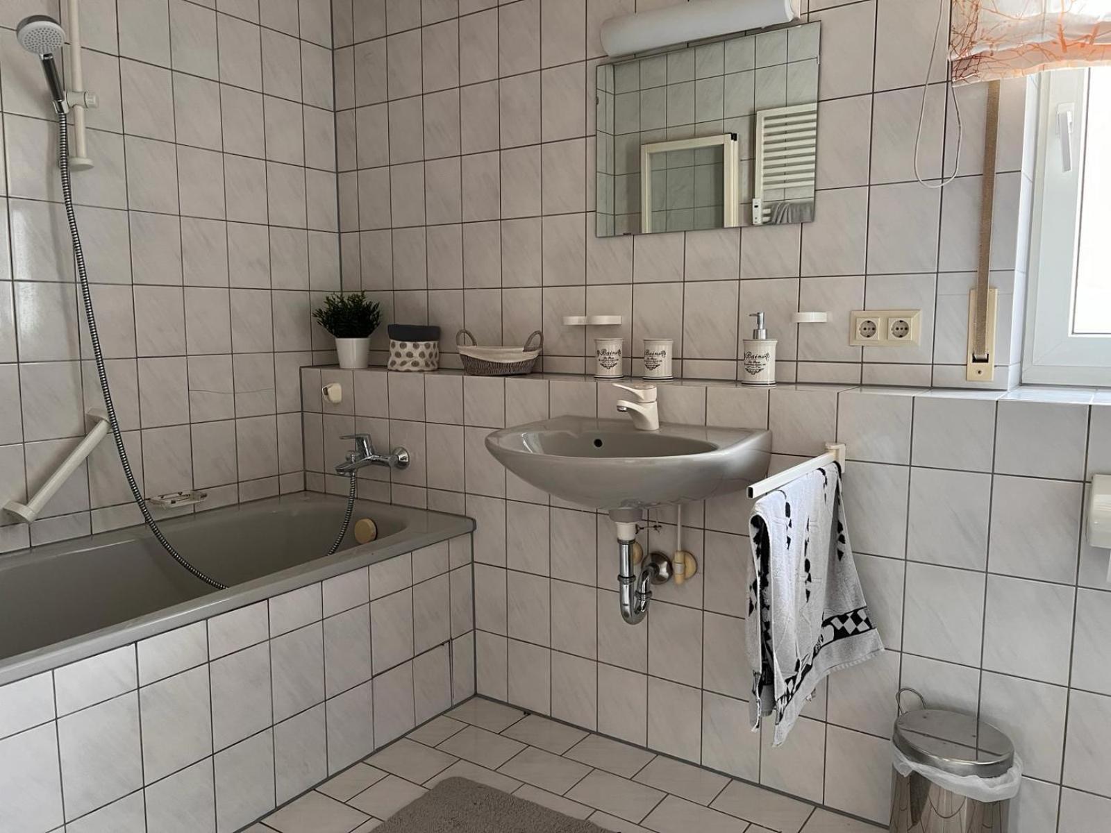 Moderne 2-Zimmer Wohnung In Rastatt Exterior photo